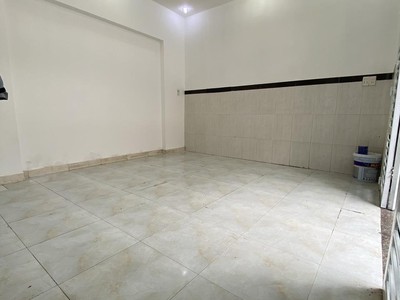 Chính chủ cần cho thuê nhà nguyên căn 2 tầng tại 132/10a, đường liên tỉnh 5, phường 6, quận 8 2