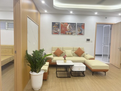 Cần bán gấp căn hộ 70m đầy đủ nội thất, giá rẻ nhất KDT Thanh Hà Cienco 5 5