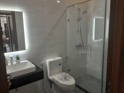 Cần bán gấp gấp căn hộ 2pn ngay chợ và trung tâm hành chính 5