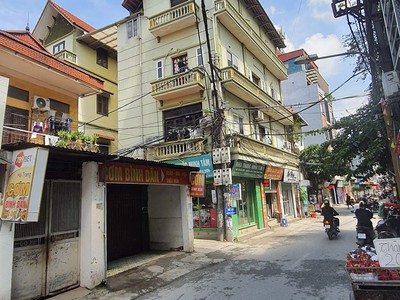 Mặt phố - kinh doanh đỉnh - mặt tiền rộng - ô tô tránh. - Nhà mặt phố Cổ Nhuế, kinh doanh sầm uất 0