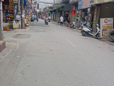 Mặt phố - kinh doanh đỉnh - mặt tiền rộng - ô tô tránh. - Nhà mặt phố Cổ Nhuế, kinh doanh sầm uất 1