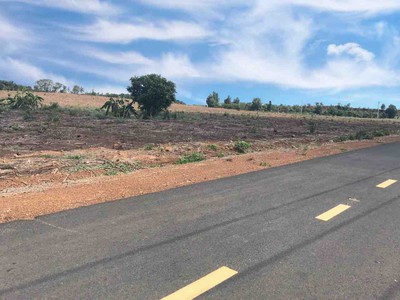 Bán gấp miếng đất 3mt ngay trung tâm hành chính phường tân định bến cát 1