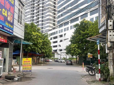 Bán nhanh siêu phẩm ngọc chi diện tích 58m2 -đường xe oto vào tận nhà-100m ra cầu nhật tân 0