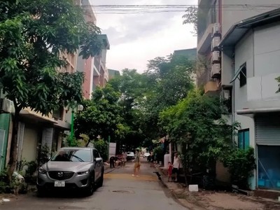 Bán đất tây nam linh đàm - bùi quốc khái, dt60m2, m.tiền 5m, giá nhỉnh 11tỷ 2