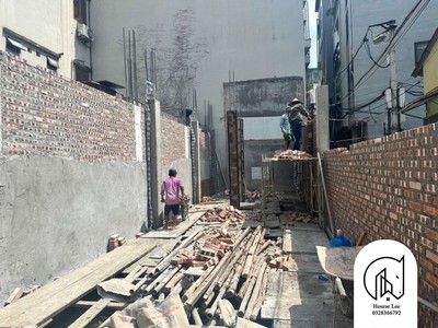 Nhà đẹp bồ đề long biên oto vào hướng tây bắc 72m xây 5 tầng thang máy mặt: 4.4m 11 tỷ 9 2