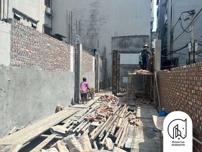 Nhà đẹp bồ đề long biên oto vào hướng tây bắc 72m xây 5 tầng thang máy mặt: 4.4m 11 tỷ 9 3