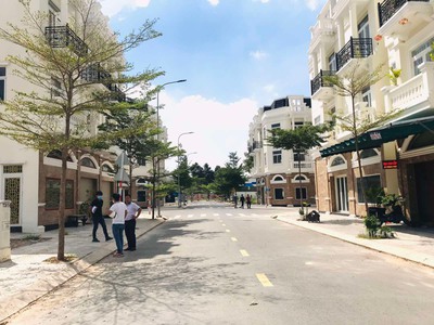 Đất nền Bình Dương KDC Icon Central giá rẻ 60m2 sẵn SHR chỉ 2.1 tỷ. Lh:0932020695. 3