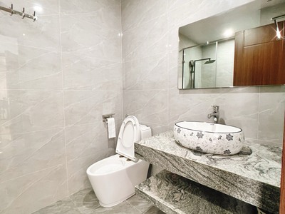 Bán gấp căn hộ 2pn 108m2 góc chung cư Green Diamond Hạ Long full nội thất 12