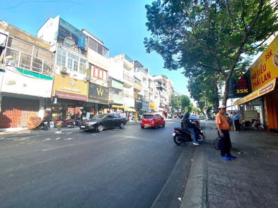 Mặt tiền kinh doanh sầm uất  - lê văn sỹ giá chỉ 9ty5 2