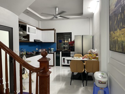 Cho thuê nhà mới full đồ đẹp tại phan đình giót, hà đông 12tr 2