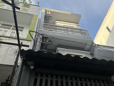 Nhà bán  61m2  phan đình phùng ngay cao thắng  - trệt 2 lầu btct - 4pn giá 5 tỷ 850 0