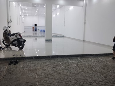 Chính chủ cho thuê bất động sản để kinh doanh, cho thuê nhà mặt phố 2