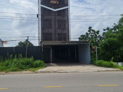 Bán nhà 76m2, mt 4,5m. 5 tầng. mặt đường 295b- việt yên, bắc giang. giá 4,7 tỷ 4