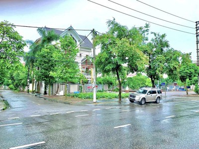 Bán đất góc 3 Mặt tiền Thanh Niên - Quang Trung - TP Hải Dương 0