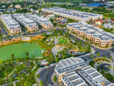 Bán suất ngoại giao căn shophouse đẹp nhất ngã 4 vincom royal park tp đông hà, giá nhỉnh 2 tỷ 4