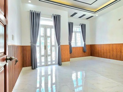 Nhà sổ hồng riêng 1942/113 huỳnh tấn phát thị trấn nhà bè - hẻm xe hơi đậu trước nhà thoải mái 4