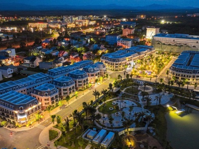 Bán suất ngoại giao căn shophouse đẹp nhất ngã 4 vincom royal park tp đông hà, giá nhỉnh 2 tỷ 0