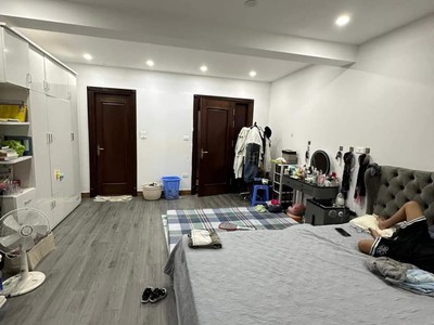 Cho thuê nhà 7 tầng thang máy ở cầu đơ, hà đông. 25tr 3