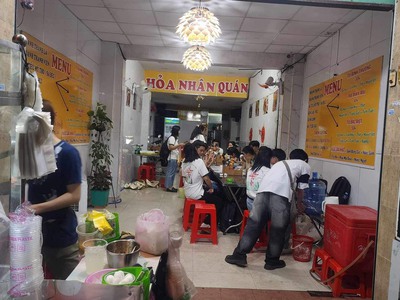 Mình cần sang nhượng hợp đồng nhà nguyên căn và sag quán ăn tầng 1 2