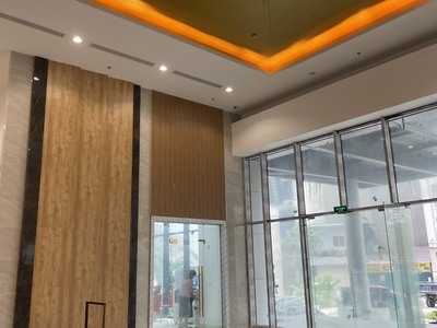 Bán căn hộ 4 phòng ngủ rộng trung tâm trung hòa nhân chính 75tr/m2 đang làm sổ 1