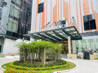 Bán căn hộ 4 phòng ngủ rộng trung tâm trung hòa nhân chính 75tr/m2 đang làm sổ 3