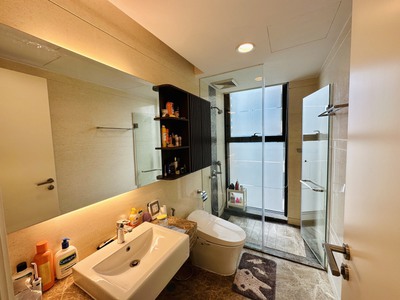 Bán căn hộ hoàng thành tower 114 mai hắc đế, 77m2, 1 ngủ   1, tầng trung, 10.4 tỉ đủ nội thất 3