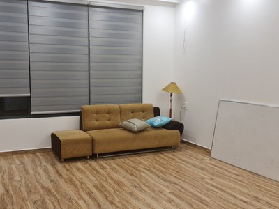 Cho thuê sàn văn phòng tầng 2 90m2 tại Vinhomes Marina, giá 8tr 1