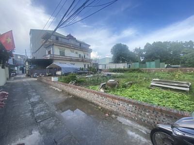 Bán đất vân nội đa ,660m, mt 30m ,ngõ thông tứ phía ,oto 7 chỗ vào đất, xây biệt thự ,làm bể bơi , 0