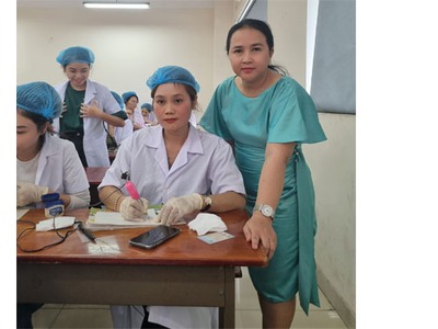 Học phun xăm thẩm mỹ giá bao nhiêu 0