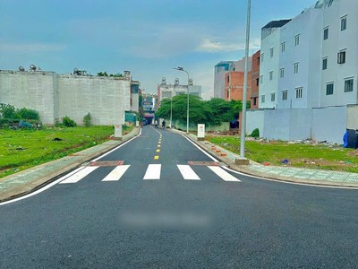 Nhà khu đồng bộ đường số 6,Bình Hưng Hòa B,Bình Tân dt 60m2 3 lầu 4pn 5wc giá 6ty500 3