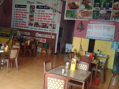 Chính chủ cần sang nhượng quán do mình chuẩn bị vô sài gòn cần sang lại quán cơm, đồ nhậu 1