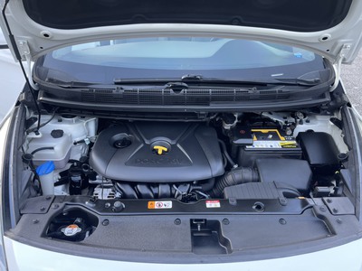 Chính chủ bán xe Kia Rondo máy xăng 2.0,bản full 7