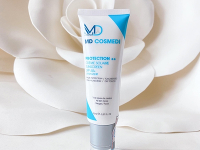 Kem chống nắng nâng tone MD Cosmedi Crème Solaire 70ml, SPF 50 1