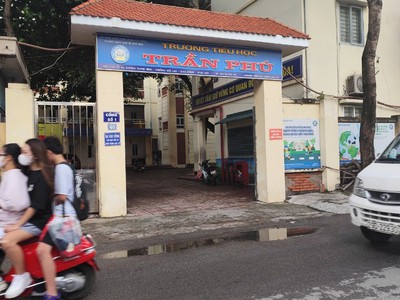Bán nhà mô lão ,vị trí cực đẹp lô góc40m2 -6,5tỷ-5tầng 3