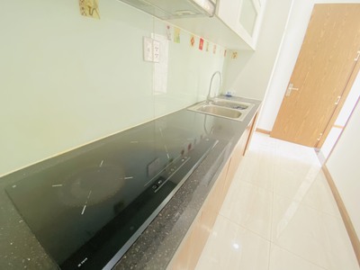 Chính Chủ Bán căn hộ Him Lam Phú An  69m2, 2PN,2WC  Giá 2.6 Tỷ, Hướng Ban Công Đông Nam Cực Mát. LH 2