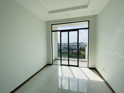 Chính Chủ Bán căn hộ Him Lam Phú An  69m2, 2PN,2WC  Giá 2.6 Tỷ, Hướng Ban Công Đông Nam Cực Mát. LH 6
