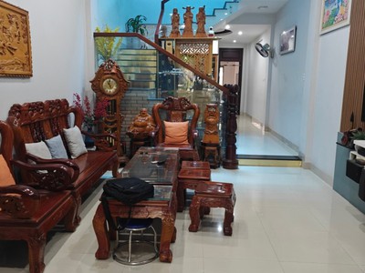 An thượng 29 tuyến đường du lịch bậc nhất đn. chủ cần bán gấp để giải quyết công việc giá chào quá 2