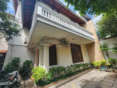 Giảm 26 tỷ bán gấp đi mỹ biệt thự 26x20, 3 tầng trần quốc thảo, võ thị sáu quận 3 nhỉnh 1xx tỷ tl 3