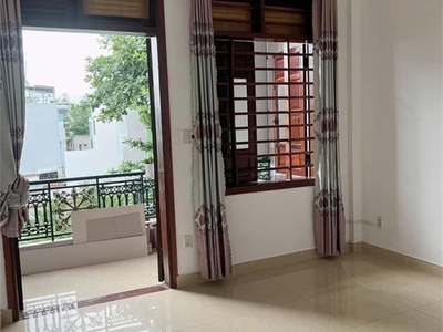 Nhà nguyên căn cho làm chdv hẻm 10m gần mt nguyễn phúc chu, tân bình 0