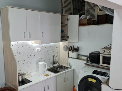 Bán nhà Tập thể Cơ Khí, ngõ 129 Nguyễn Trãi, sử dụng 110m2 với 4 ngủ 2WC, 2 phòng khách, 2 bếp rộng. 6