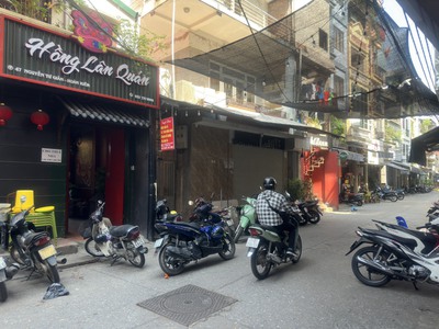 Cần bán nhà diện tích 250 m2 tại quận hoàn kiếm - tp hà nội 2