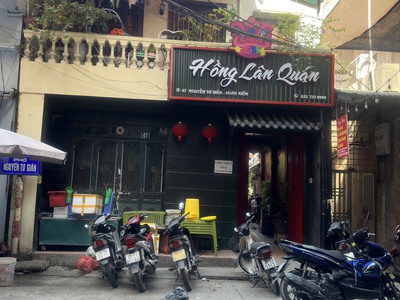 Cần bán nhà diện tích 250 m2 tại quận hoàn kiếm - tp hà nội 0