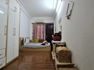 Nguyễn sơn 100m2, 6 tầng.mặt tiền 8m,25 tỷ long biên.2 mặtt iền,ô tô chánh, kinh doanh. 2