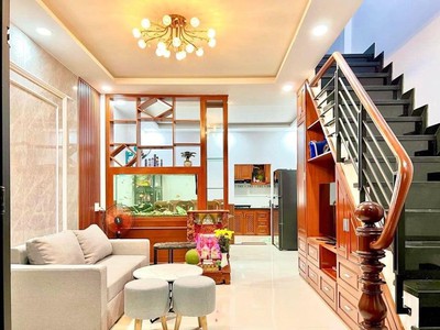 Cho thuê nnc nguyễn gia trí, bình thạnh ngang 8,5m. giá 20tr 0