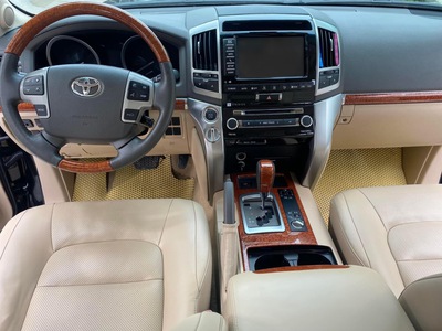 Bán Toyota Land Cruiser 5.7 nhập Mỹ 2014, xe cực mới, cực hiếm. 8