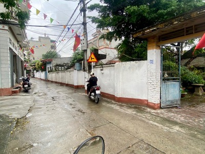Bán đất đức thượng - vị trí đẹp - gần ô tô - 100m ra ql32 đường rộng thênh thang 41m2, 2,75 tỷ 0