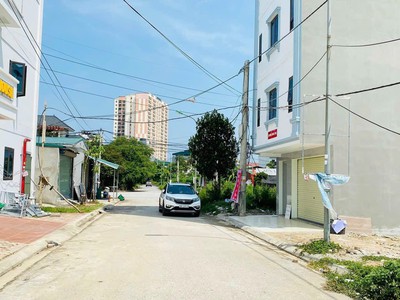 Bán gấp đất nền tái định cư bình yên đường to vỉa hè rộng mặt tiền đẹp giá rẻ 50m nhỉnh 2.7 tỷ 0