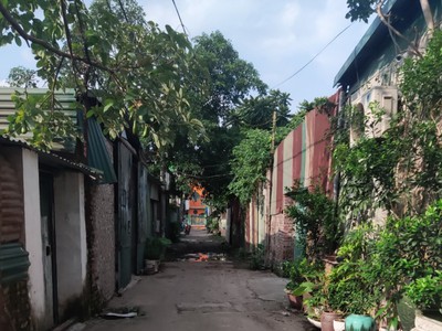 Bán 64m2 đất khu thạch cầu, long biên, hà nội. gần cầu trần hưng đạo. 16 triệu/m2. 0