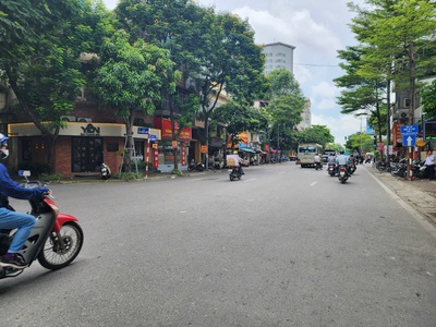 Bán 2 nhà mặt phố pháp lý sạch phường nguyễn du, chấp nhận mg 3