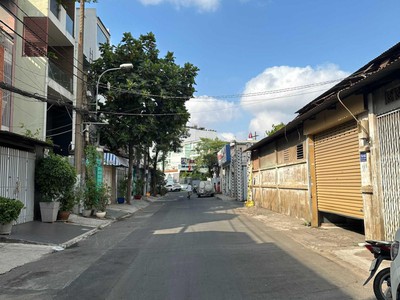 Bán nhà trung tâm quận 11, đường lý thường kiệt 4